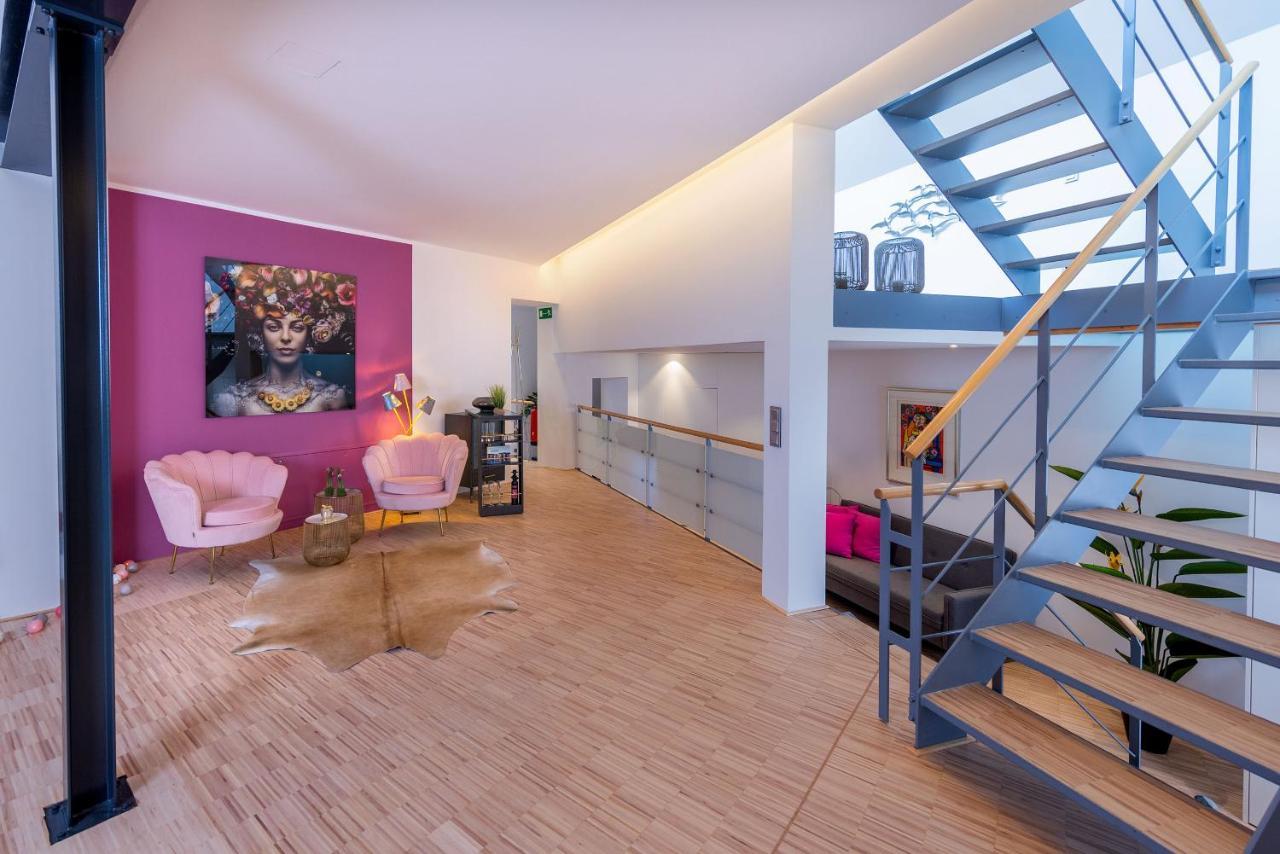 Luxus Wellness Loft - 245Qm - Designwohnen Im Zentrum Διαμέρισμα Gütersloh Εξωτερικό φωτογραφία