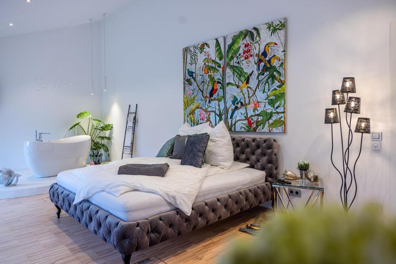 Luxus Wellness Loft - 245Qm - Designwohnen Im Zentrum Διαμέρισμα Gütersloh Εξωτερικό φωτογραφία